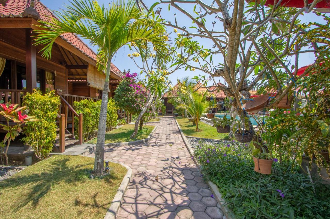 Garden Cottage Lembongan & Hostel Nusa Lembongan  Ngoại thất bức ảnh